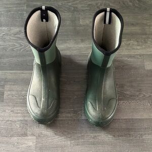 Waterproof Scrub Boot for women or men